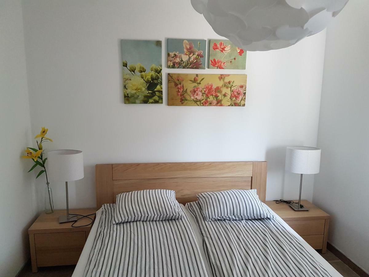 Apartmani Sofija-Zaton Zaton  Exteriör bild