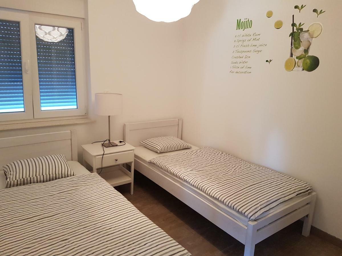 Apartmani Sofija-Zaton Zaton  Exteriör bild